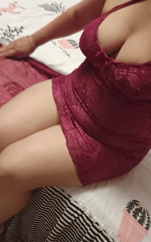 Mônica Magnética La Compañía Perfecta para Tus Momentos Inolvidables